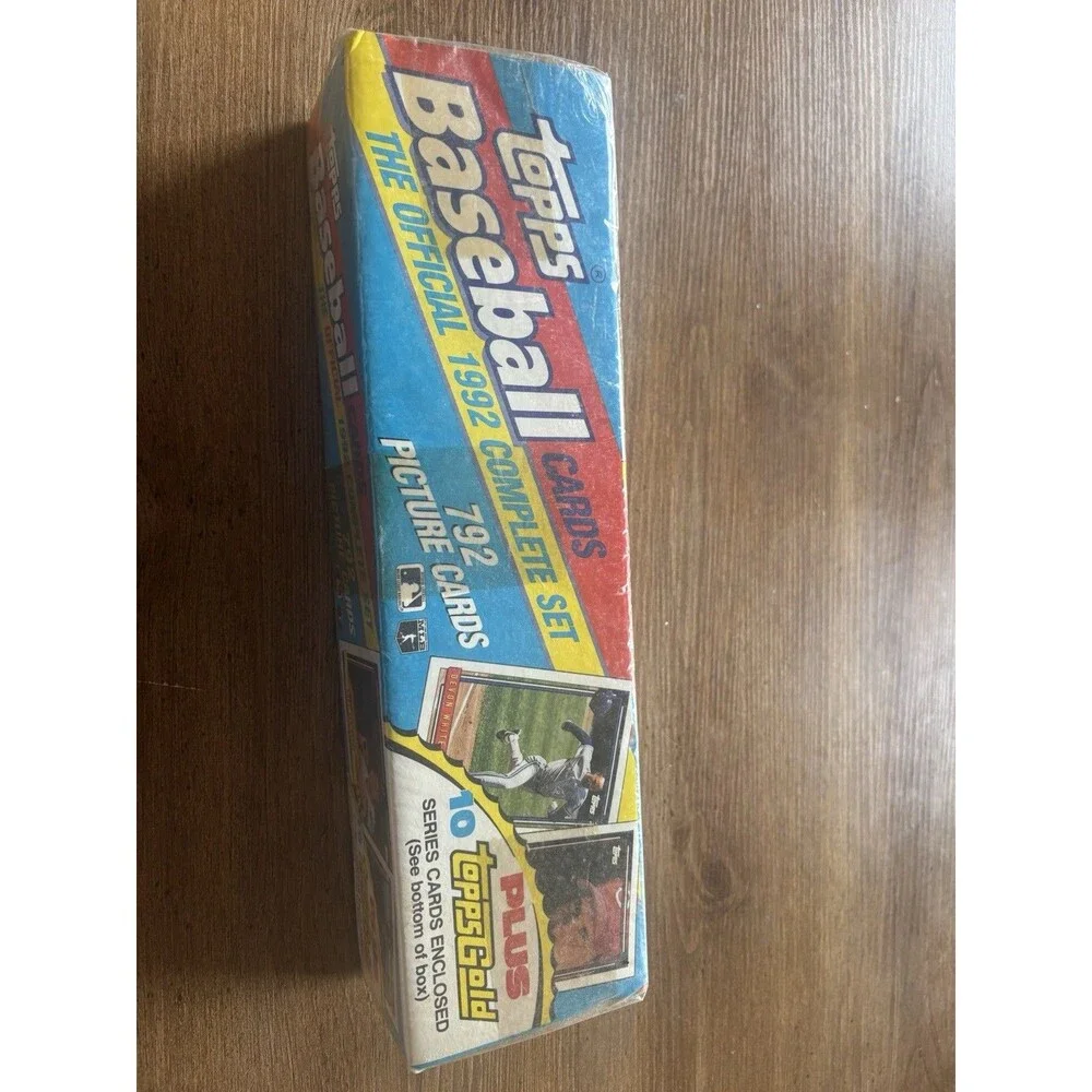 1992 Topps Baseball Factory Sealed Complete Set 792 Cards + 10 Topps Gold Cards